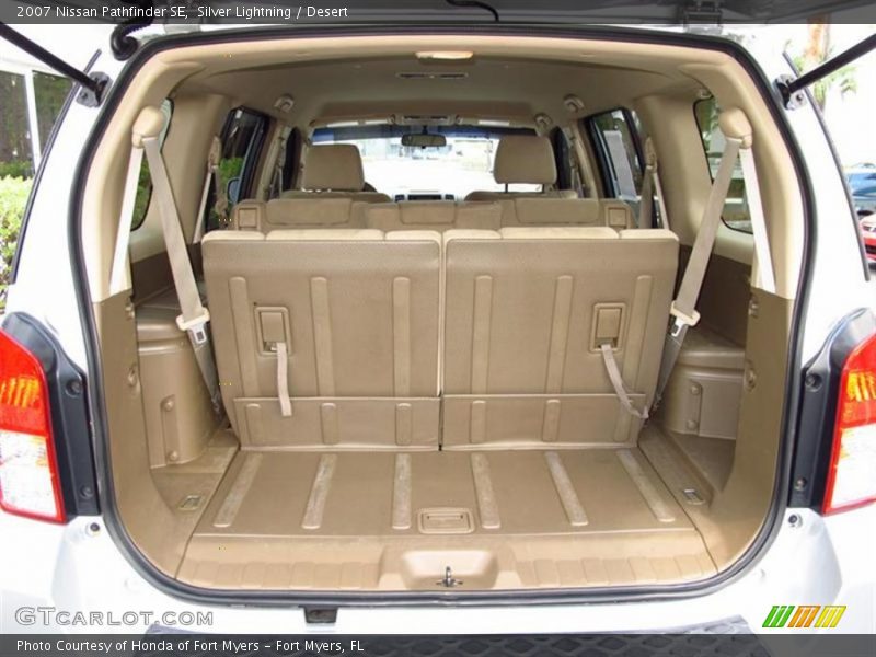 Silver Lightning / Desert 2007 Nissan Pathfinder SE