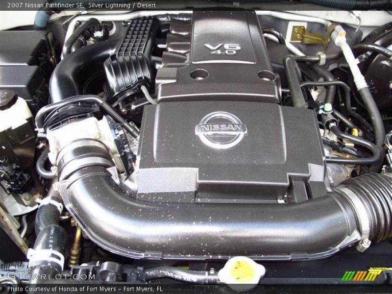 Silver Lightning / Desert 2007 Nissan Pathfinder SE