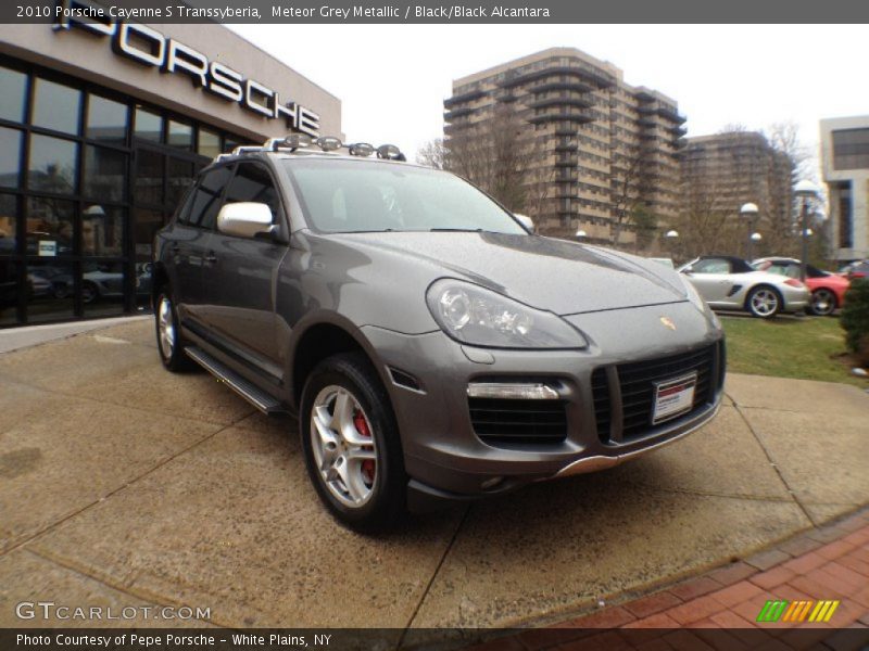 Meteor Grey Metallic / Black/Black Alcantara 2010 Porsche Cayenne S Transsyberia