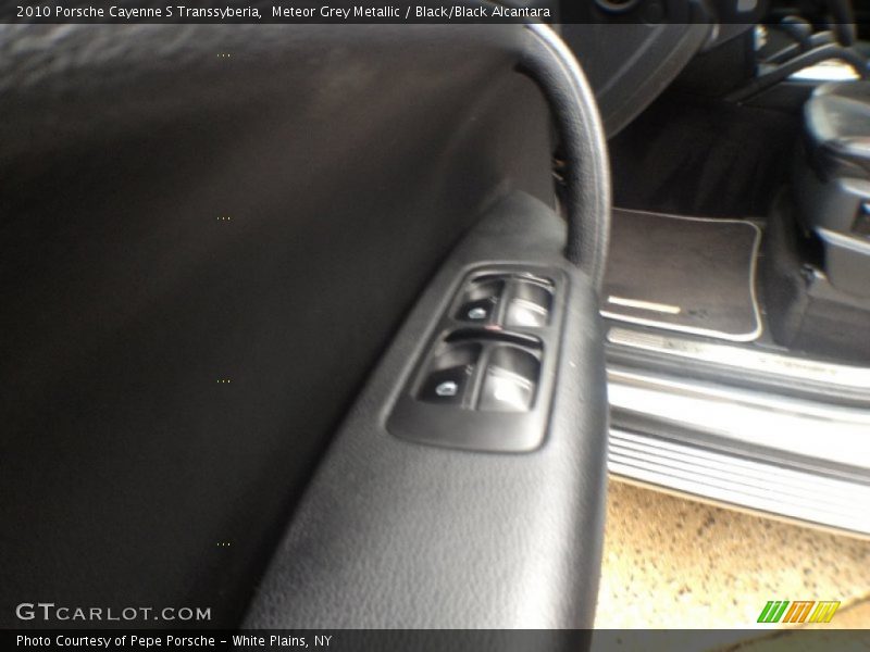 Meteor Grey Metallic / Black/Black Alcantara 2010 Porsche Cayenne S Transsyberia