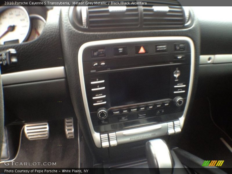 Meteor Grey Metallic / Black/Black Alcantara 2010 Porsche Cayenne S Transsyberia