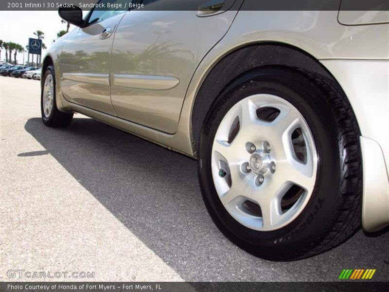 Sandrock Beige / Beige 2001 Infiniti I 30 Sedan