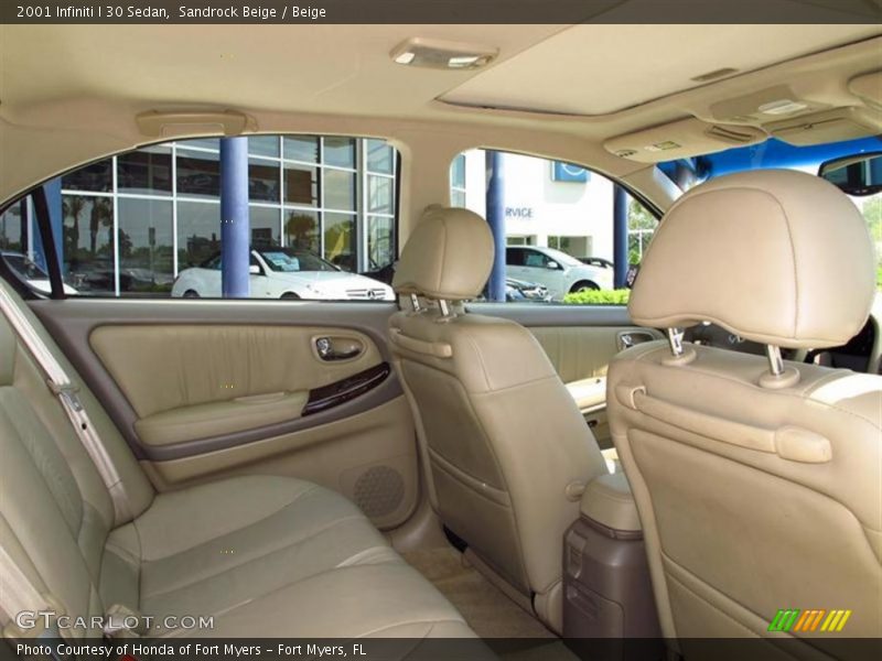 Sandrock Beige / Beige 2001 Infiniti I 30 Sedan