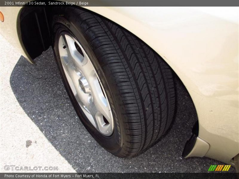 Sandrock Beige / Beige 2001 Infiniti I 30 Sedan
