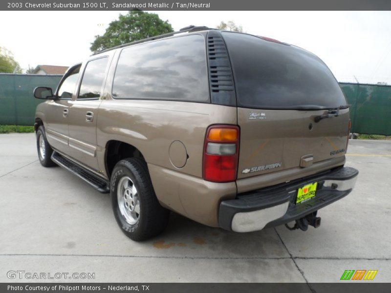 Sandalwood Metallic / Tan/Neutral 2003 Chevrolet Suburban 1500 LT