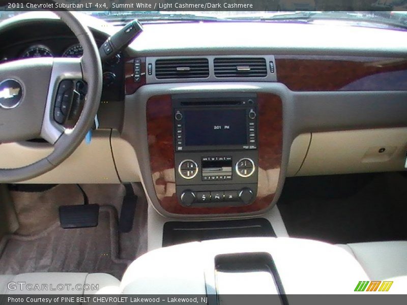 Summit White / Light Cashmere/Dark Cashmere 2011 Chevrolet Suburban LT 4x4