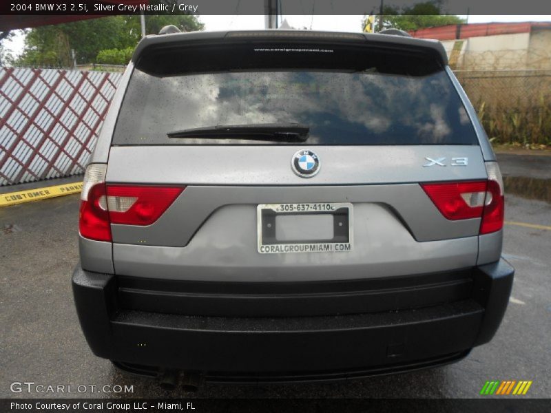 Silver Grey Metallic / Grey 2004 BMW X3 2.5i