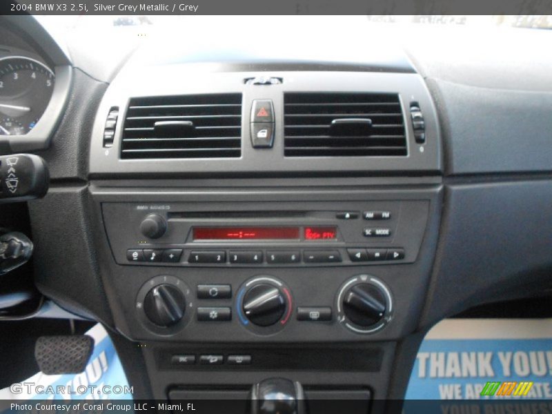 Silver Grey Metallic / Grey 2004 BMW X3 2.5i