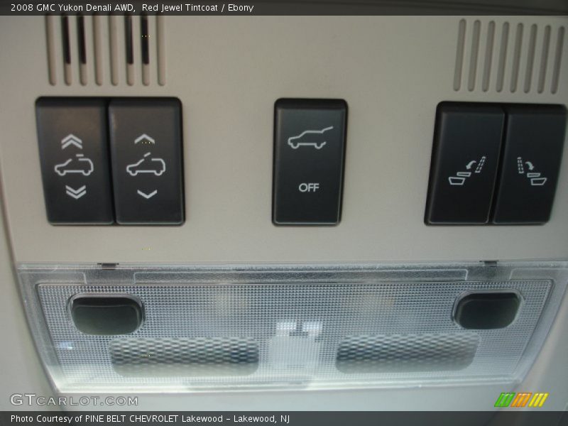 Red Jewel Tintcoat / Ebony 2008 GMC Yukon Denali AWD