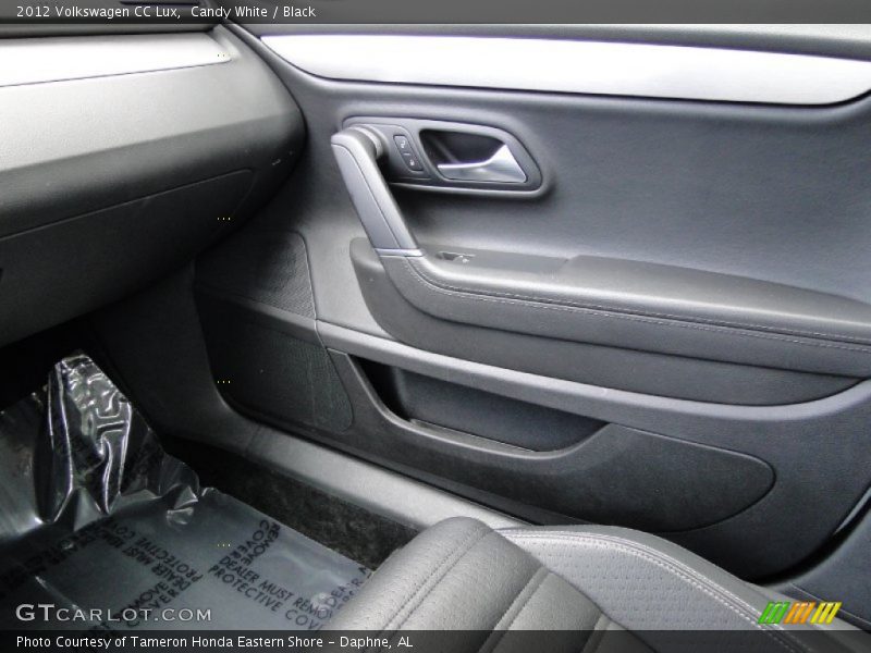Candy White / Black 2012 Volkswagen CC Lux