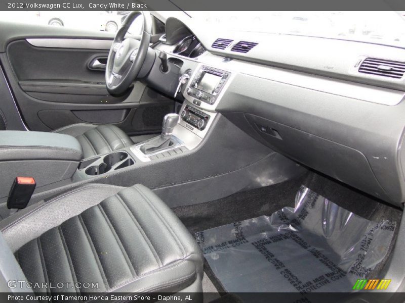Candy White / Black 2012 Volkswagen CC Lux