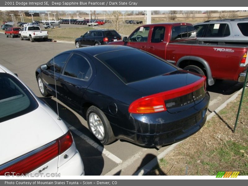 Deep Sapphire Blue Pearlcoat / Dark Slate Gray 2001 Dodge Intrepid SE