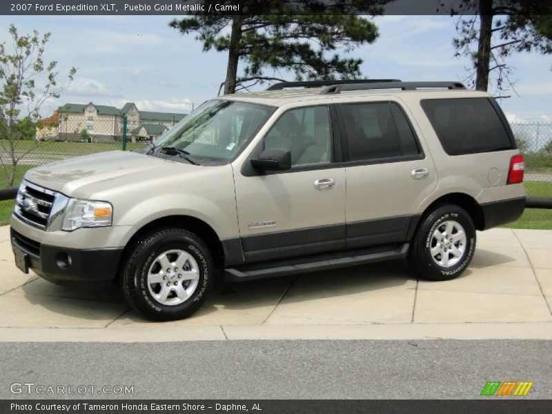 Pueblo Gold Metallic / Camel 2007 Ford Expedition XLT