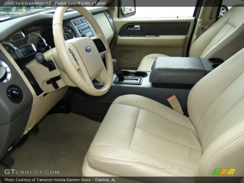 Pueblo Gold Metallic / Camel 2007 Ford Expedition XLT