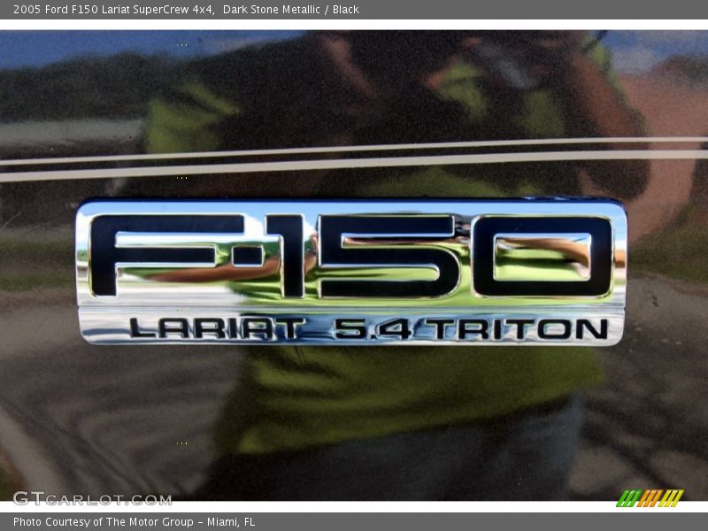  2005 F150 Lariat SuperCrew 4x4 Logo