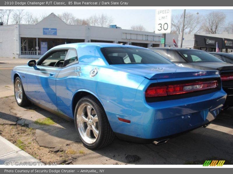 B5 Blue Pearlcoat / Dark Slate Gray 2010 Dodge Challenger R/T Classic