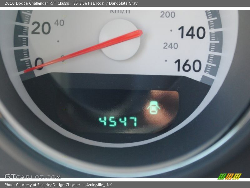 B5 Blue Pearlcoat / Dark Slate Gray 2010 Dodge Challenger R/T Classic