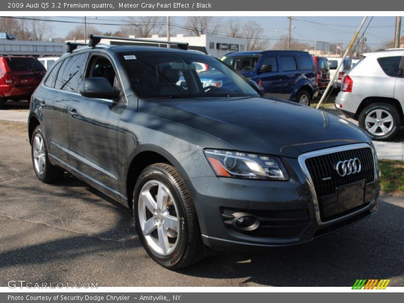 Meteor Gray Pearl Effect / Black 2009 Audi Q5 3.2 Premium quattro