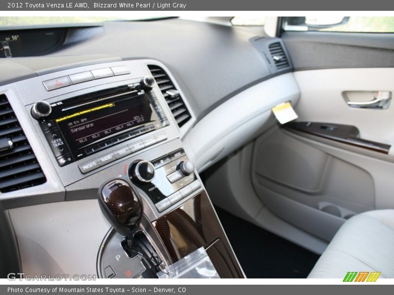Blizzard White Pearl / Light Gray 2012 Toyota Venza LE AWD