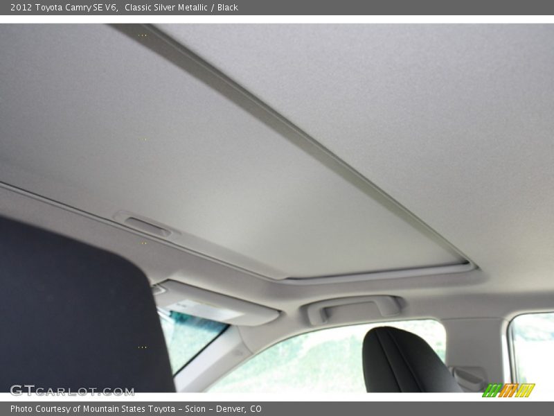 Classic Silver Metallic / Black 2012 Toyota Camry SE V6