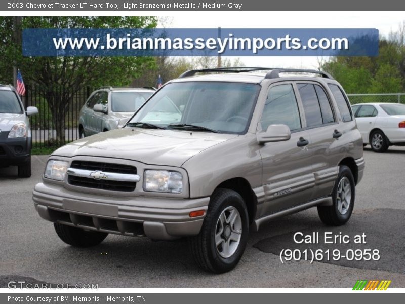 Light Bronzemist Metallic / Medium Gray 2003 Chevrolet Tracker LT Hard Top