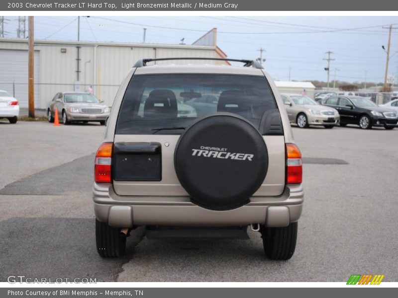 Light Bronzemist Metallic / Medium Gray 2003 Chevrolet Tracker LT Hard Top