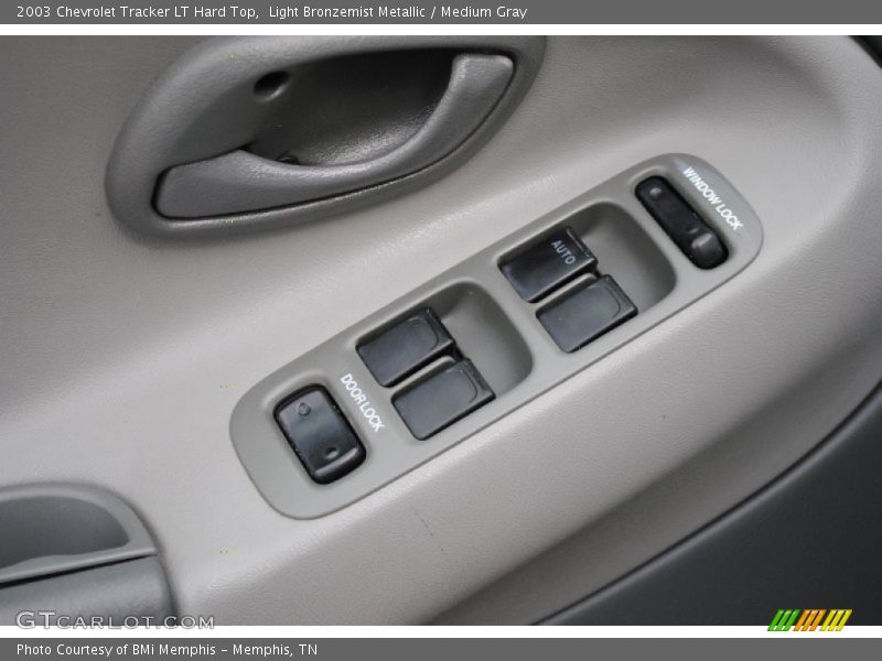 Light Bronzemist Metallic / Medium Gray 2003 Chevrolet Tracker LT Hard Top