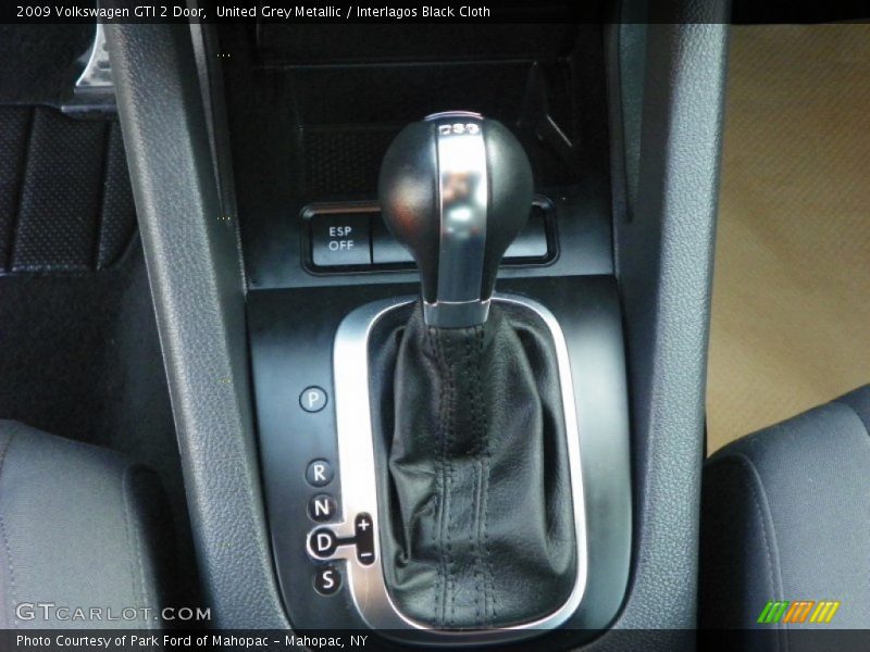 United Grey Metallic / Interlagos Black Cloth 2009 Volkswagen GTI 2 Door