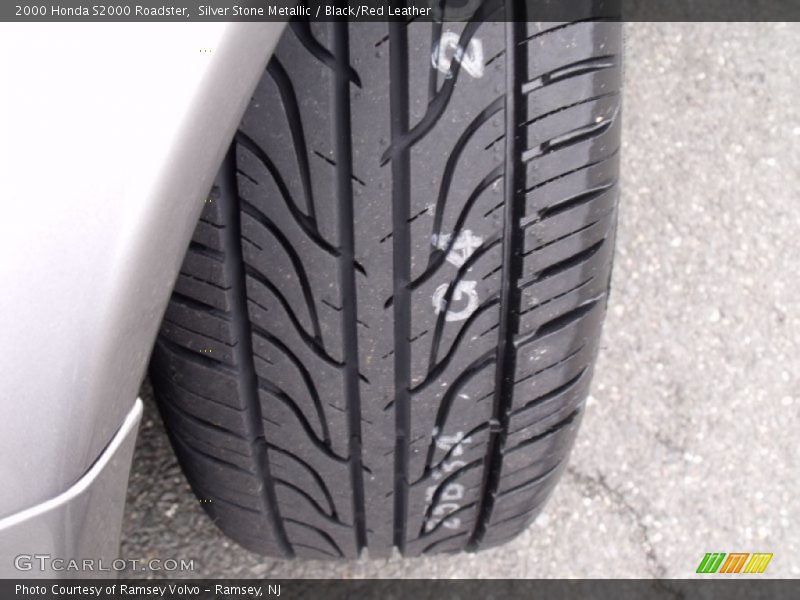 Silver Stone Metallic / Black/Red Leather 2000 Honda S2000 Roadster