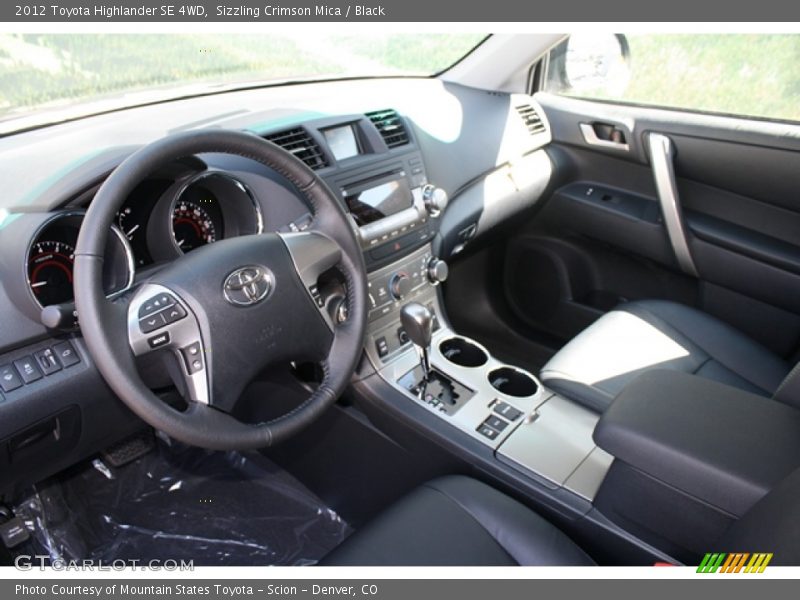 Sizzling Crimson Mica / Black 2012 Toyota Highlander SE 4WD