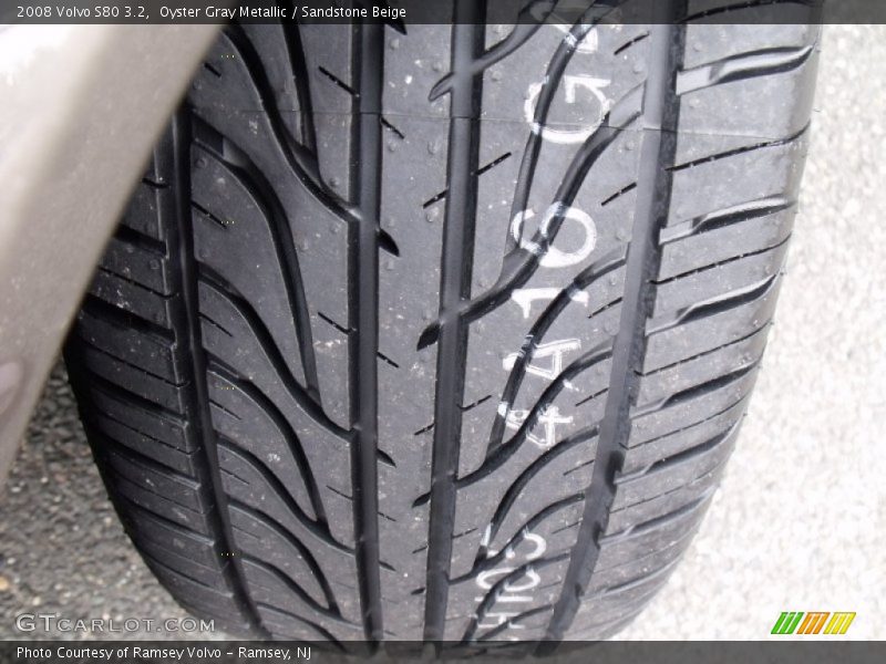 Oyster Gray Metallic / Sandstone Beige 2008 Volvo S80 3.2