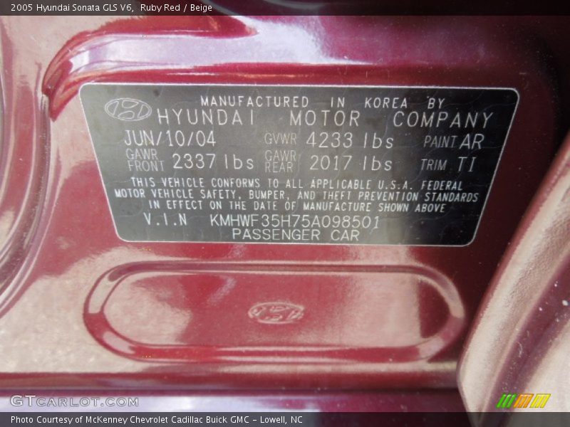 Ruby Red / Beige 2005 Hyundai Sonata GLS V6