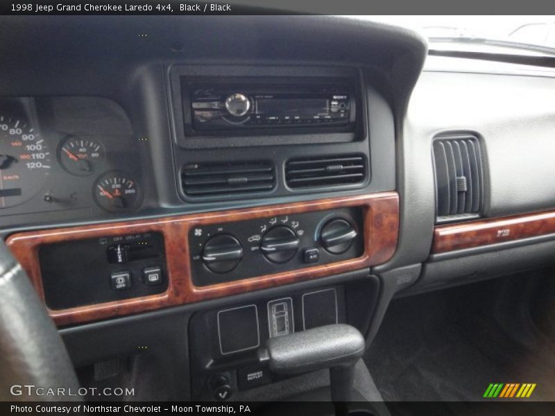 Black / Black 1998 Jeep Grand Cherokee Laredo 4x4