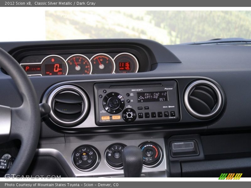 Classic Silver Metallic / Dark Gray 2012 Scion xB