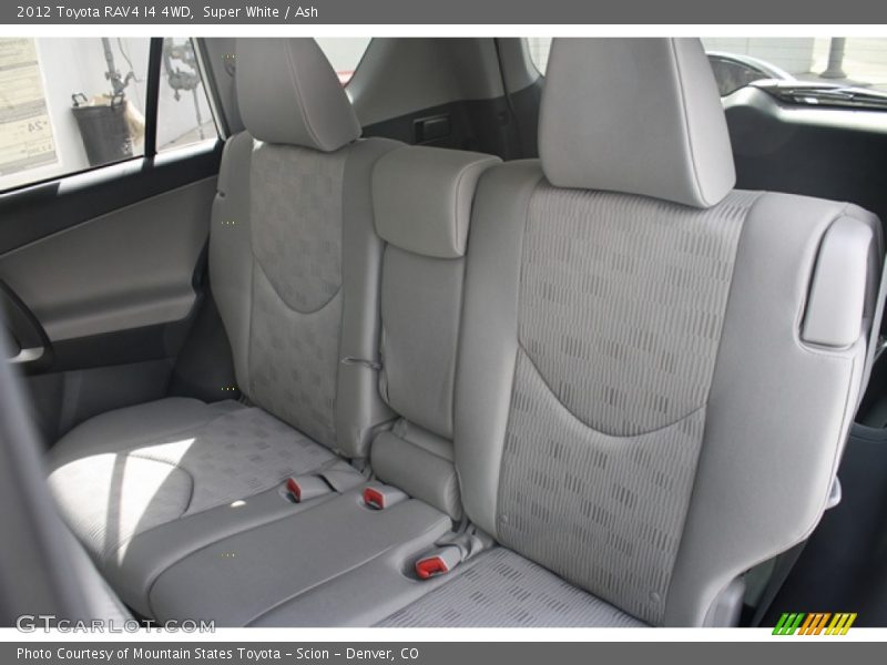 Super White / Ash 2012 Toyota RAV4 I4 4WD