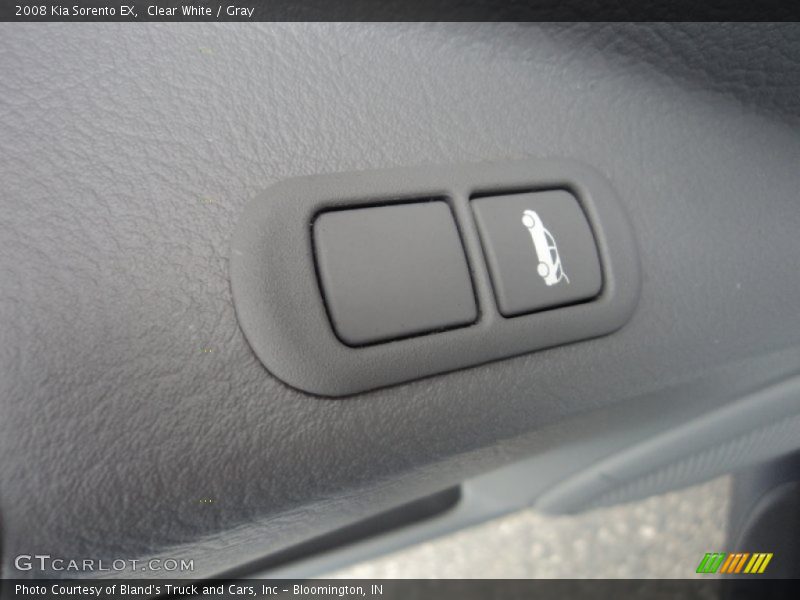 Clear White / Gray 2008 Kia Sorento EX