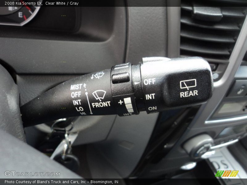 Clear White / Gray 2008 Kia Sorento EX