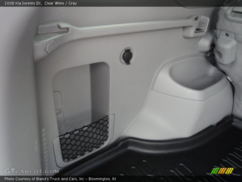 Clear White / Gray 2008 Kia Sorento EX