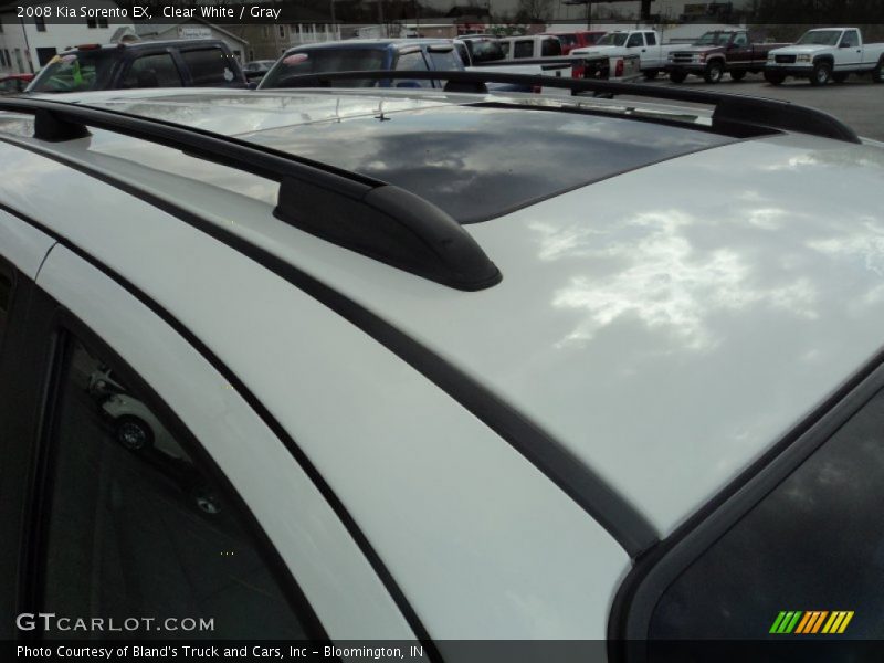 Clear White / Gray 2008 Kia Sorento EX