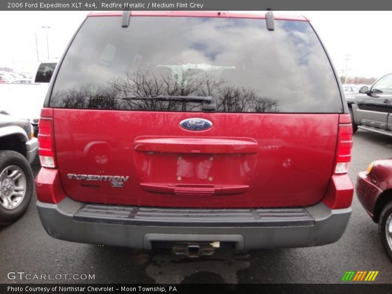 Redfire Metallic / Medium Flint Grey 2006 Ford Expedition XLT 4x4