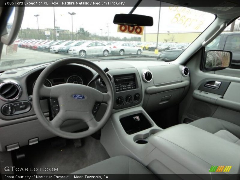 Redfire Metallic / Medium Flint Grey 2006 Ford Expedition XLT 4x4