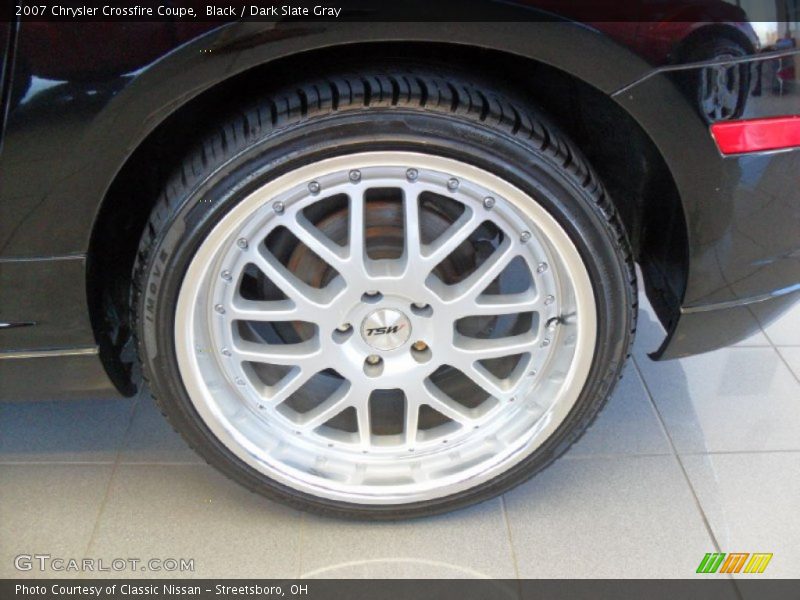 Custom Wheels of 2007 Crossfire Coupe