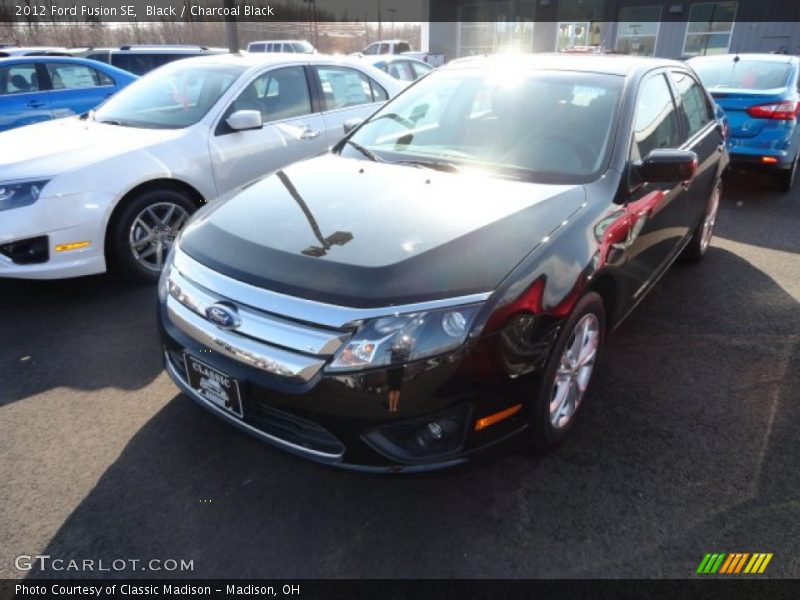 Black / Charcoal Black 2012 Ford Fusion SE