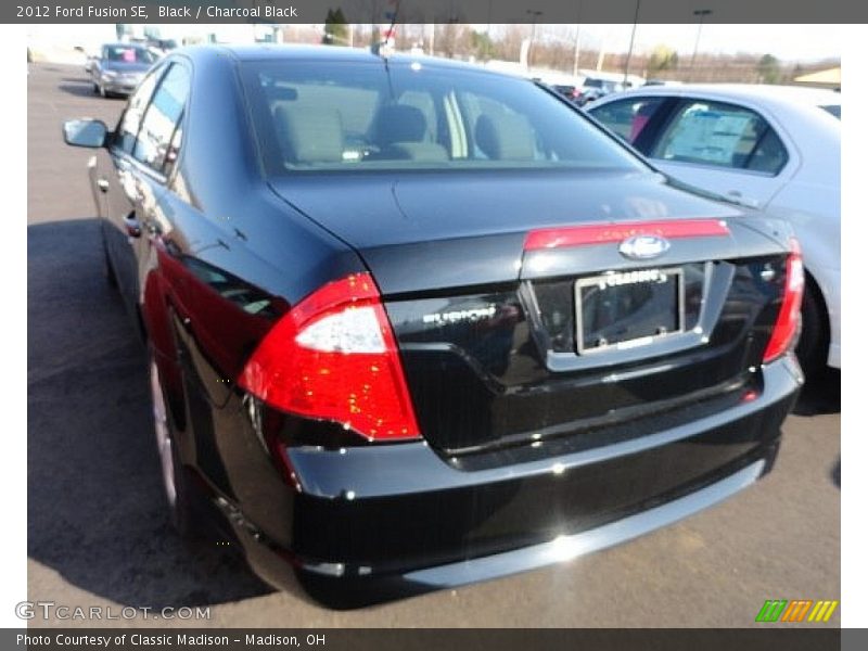Black / Charcoal Black 2012 Ford Fusion SE