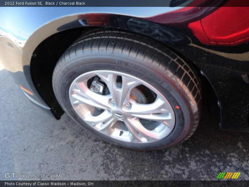 Black / Charcoal Black 2012 Ford Fusion SE