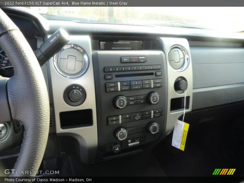 Blue Flame Metallic / Steel Gray 2012 Ford F150 XLT SuperCab 4x4