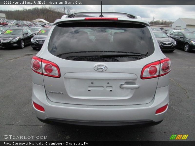 Moonstone Silver / Gray 2012 Hyundai Santa Fe SE V6