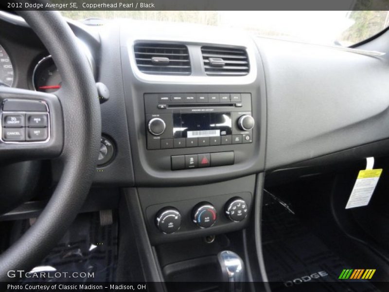 Copperhead Pearl / Black 2012 Dodge Avenger SE