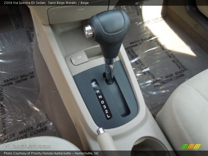Sand Beige Metallic / Beige 2009 Kia Spectra EX Sedan