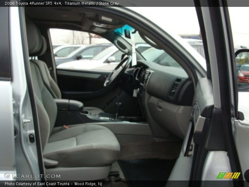 Titanium Metallic / Stone Gray 2006 Toyota 4Runner SR5 4x4